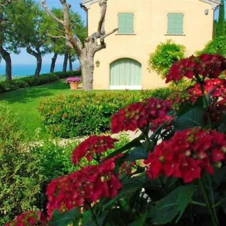 Locazione Turistica Luminosa * تشيفيتانوفا ألتا